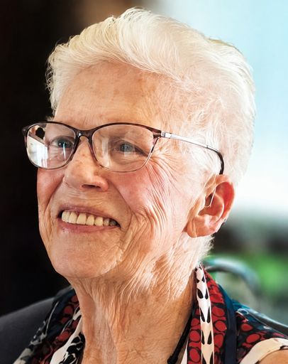 Lois Irene Galetka's obituary image