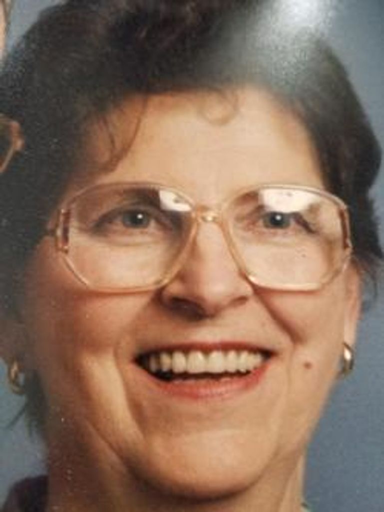 Elizabeth A Kilmartin