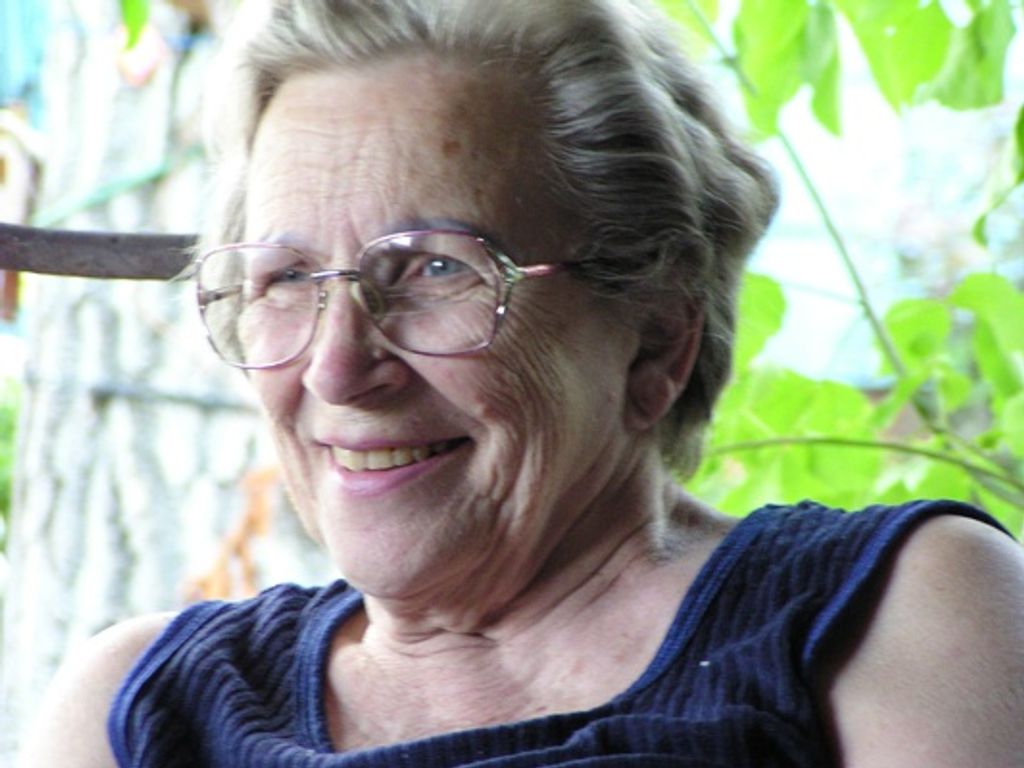 Darlene "Dee" H. Hettrick