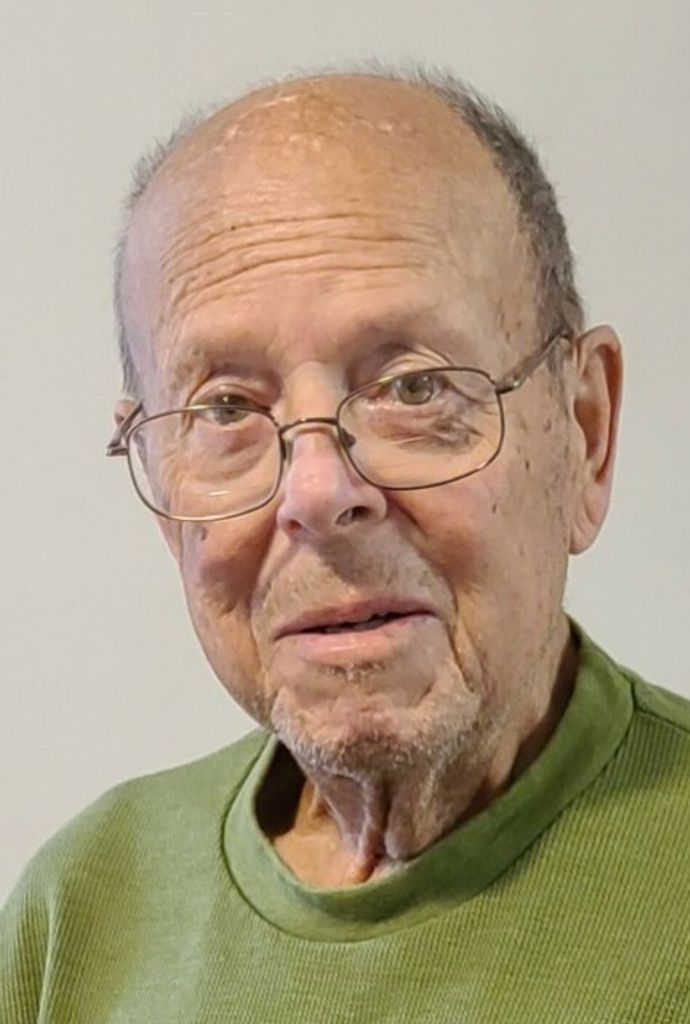 Luciano "Louis" Grande