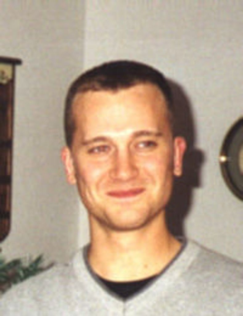 Troy  Lewis