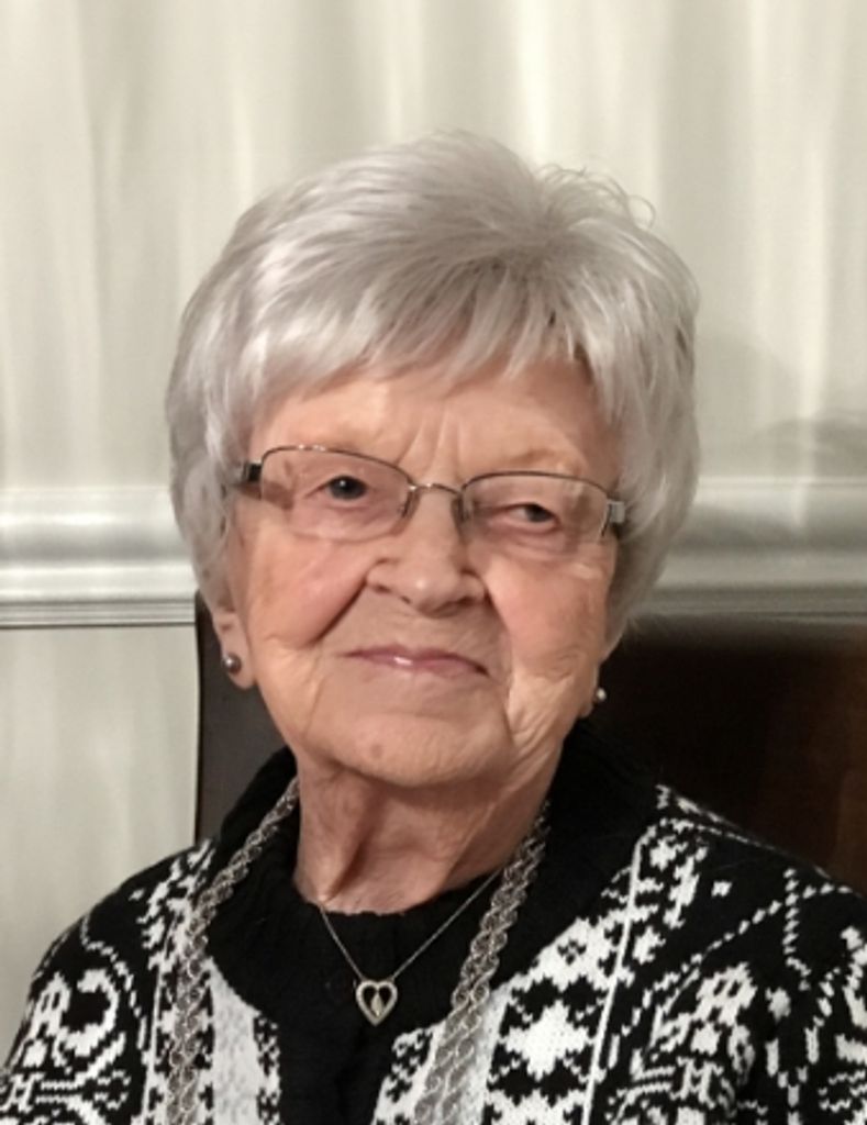Geraldine Dix Profile Photo