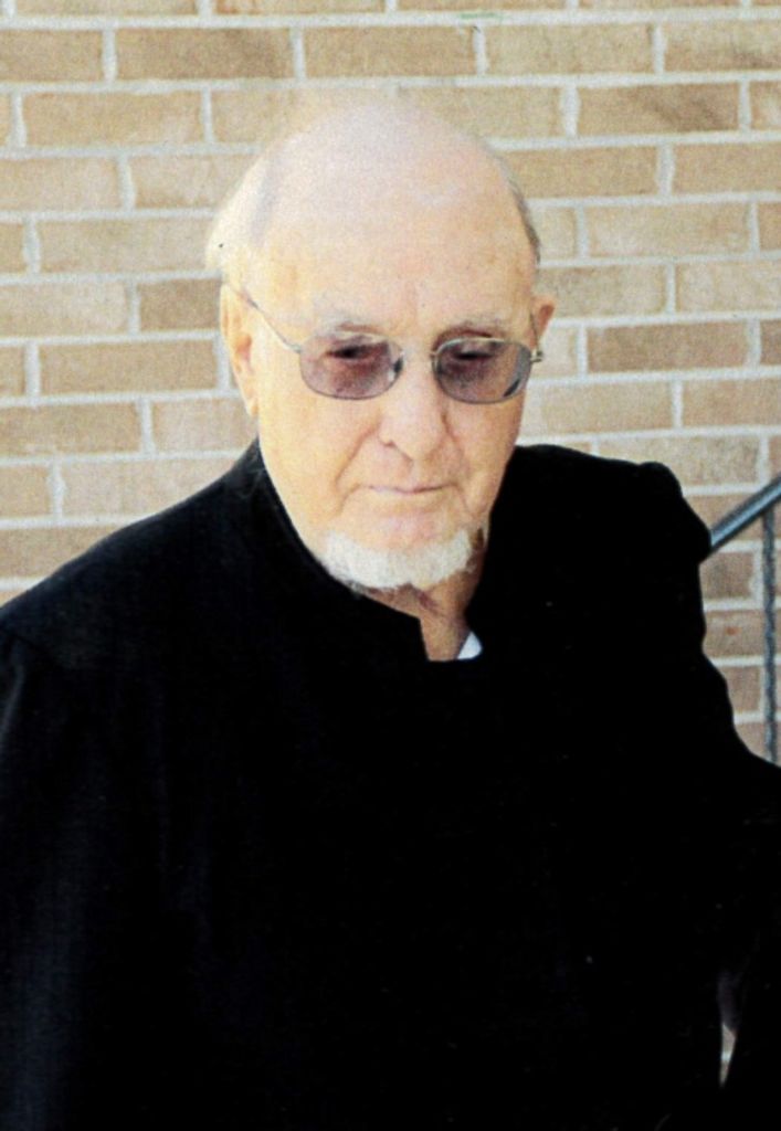 Enos Helmuth