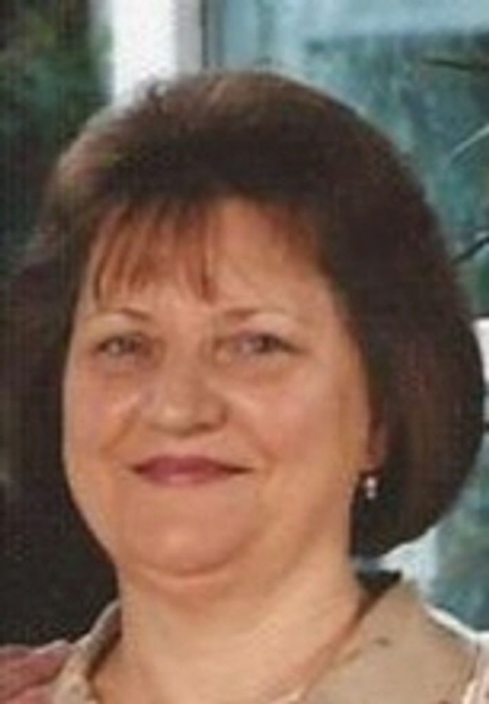 Christa Stewart