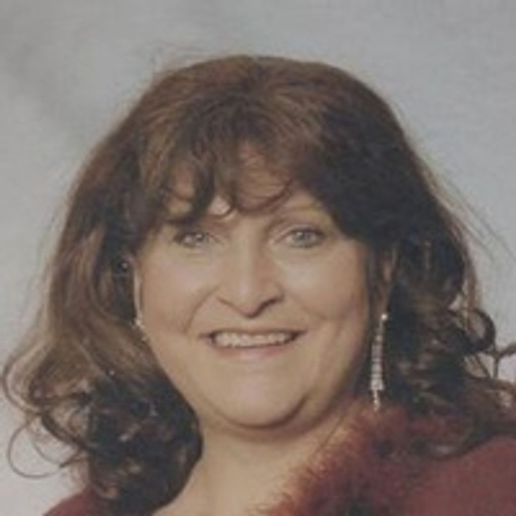 Jackie  M Tews