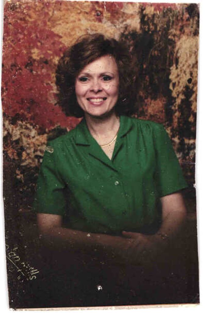 Carolyn Little Profile Photo