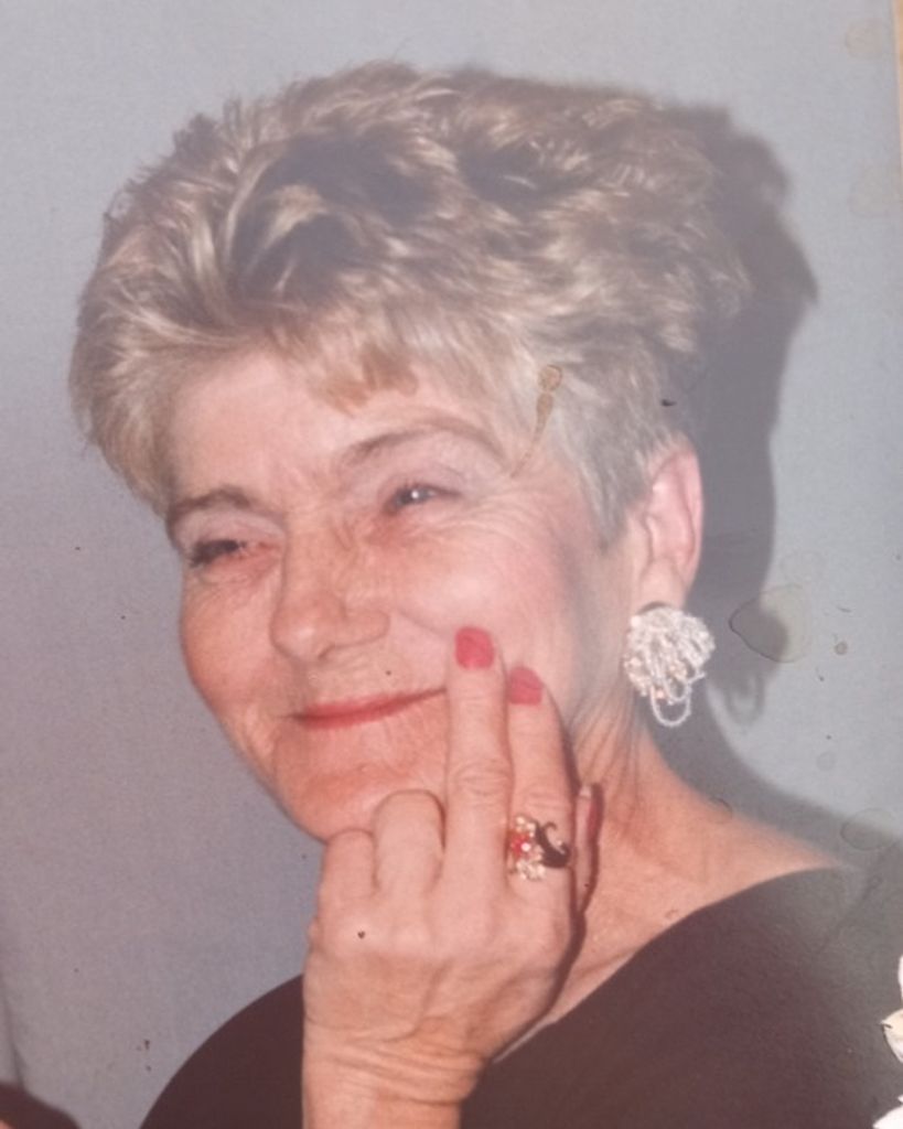 Peggie White
