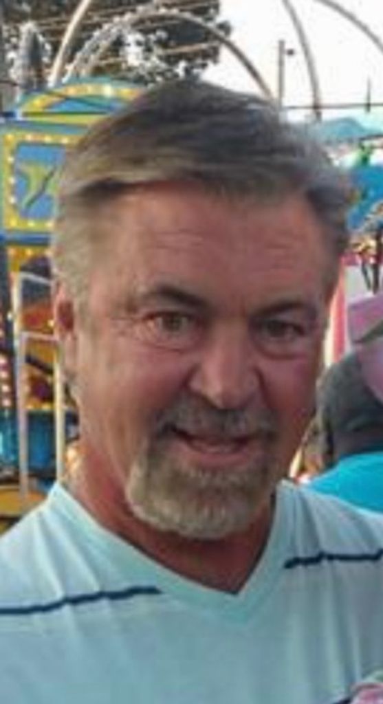 Charles Ray (Jr.)  Vinson