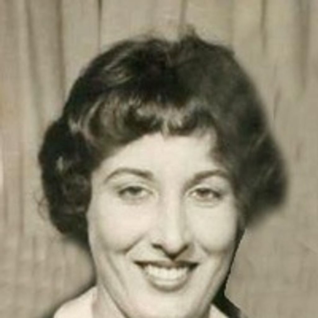 Evy  M. Garzoli
