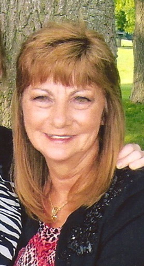 Diane Lynn "Dee" (Barker)  Ussery