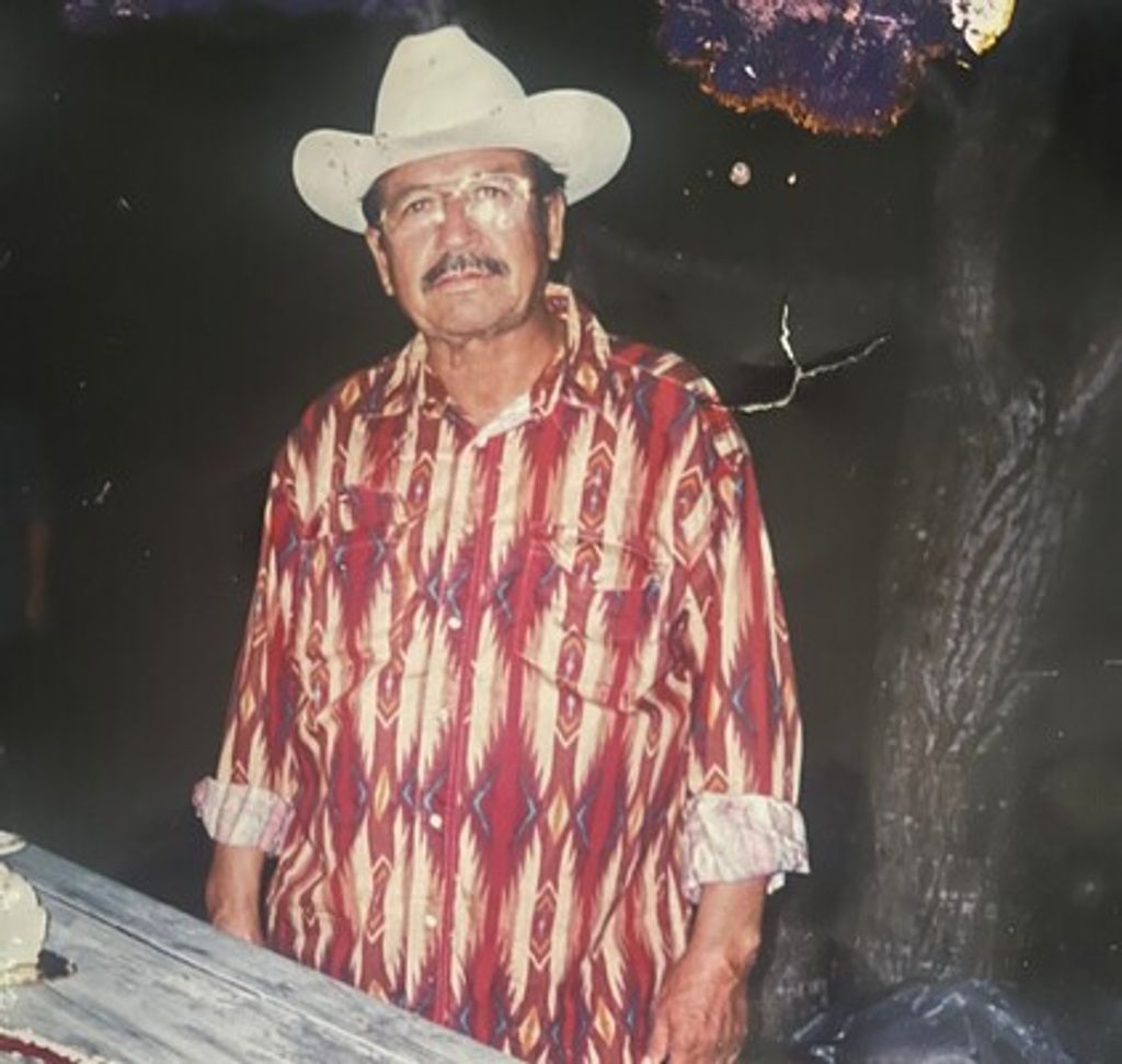 Jose Salvador Serna