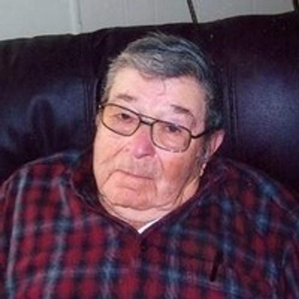 Everett Thomas