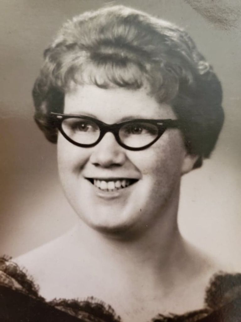 Betty Jean (Canipe)  Kukucka