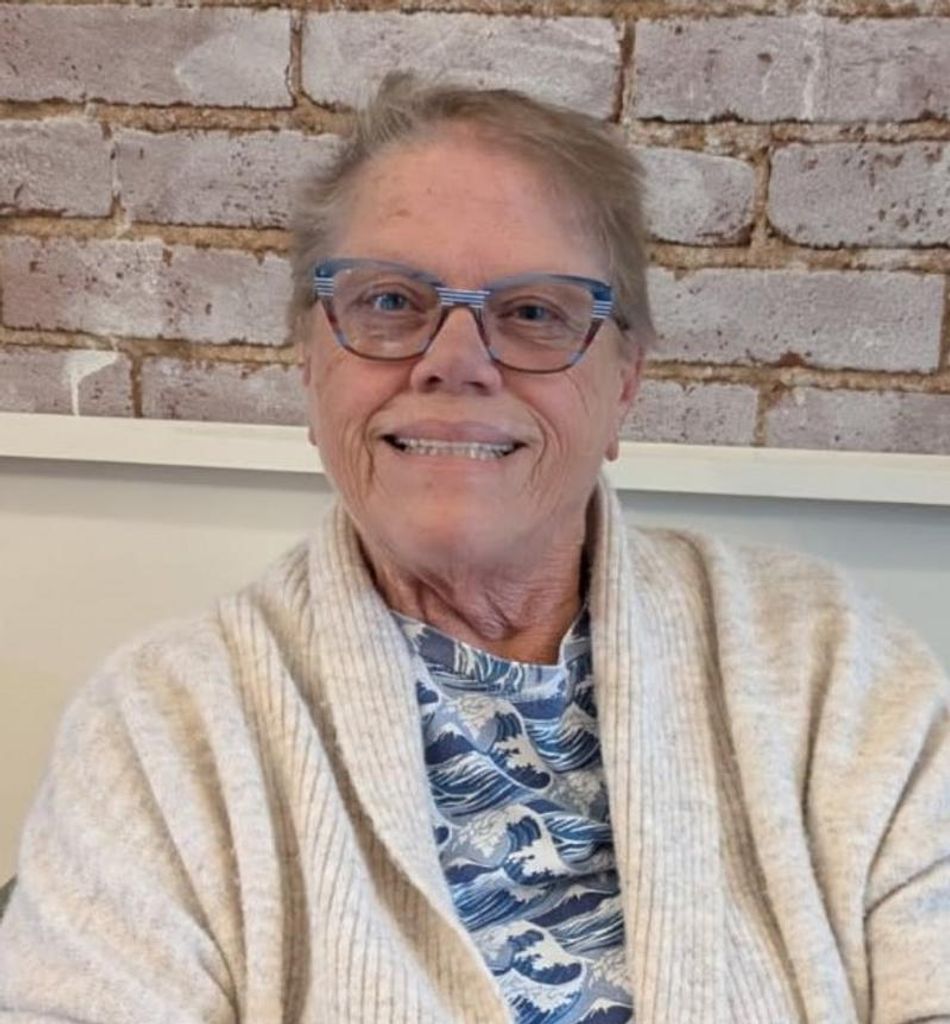 Tama (Lamunyon) Jones