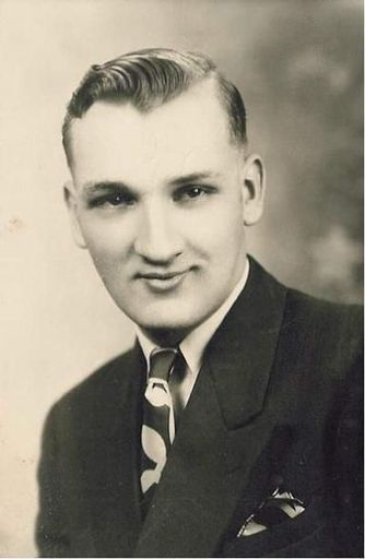 Leonard Richard Hinrichs Profile Photo
