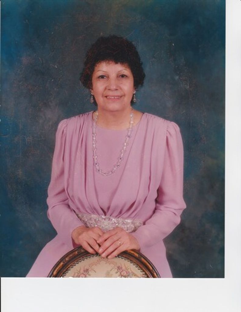 Eleanor Villa Sanchez Profile Photo
