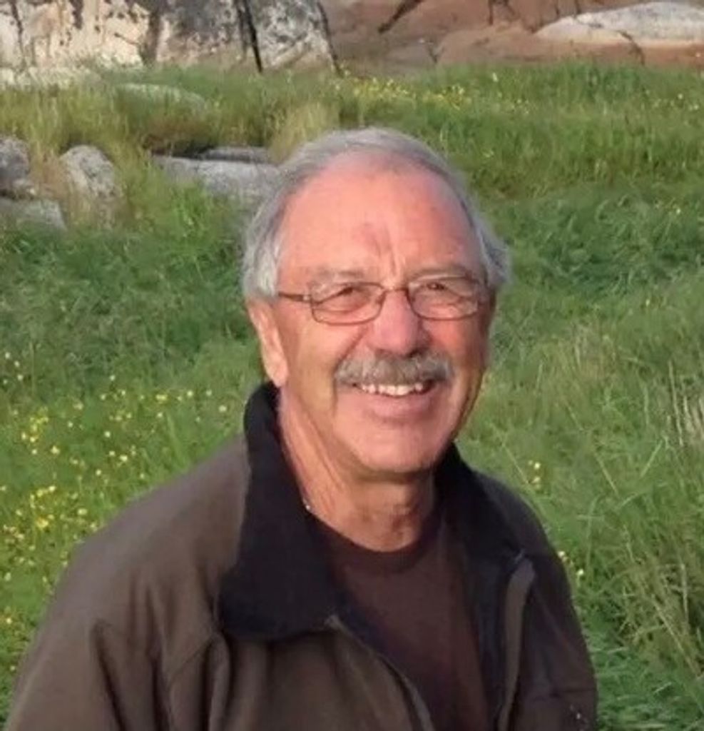Gordon William Day Profile Photo