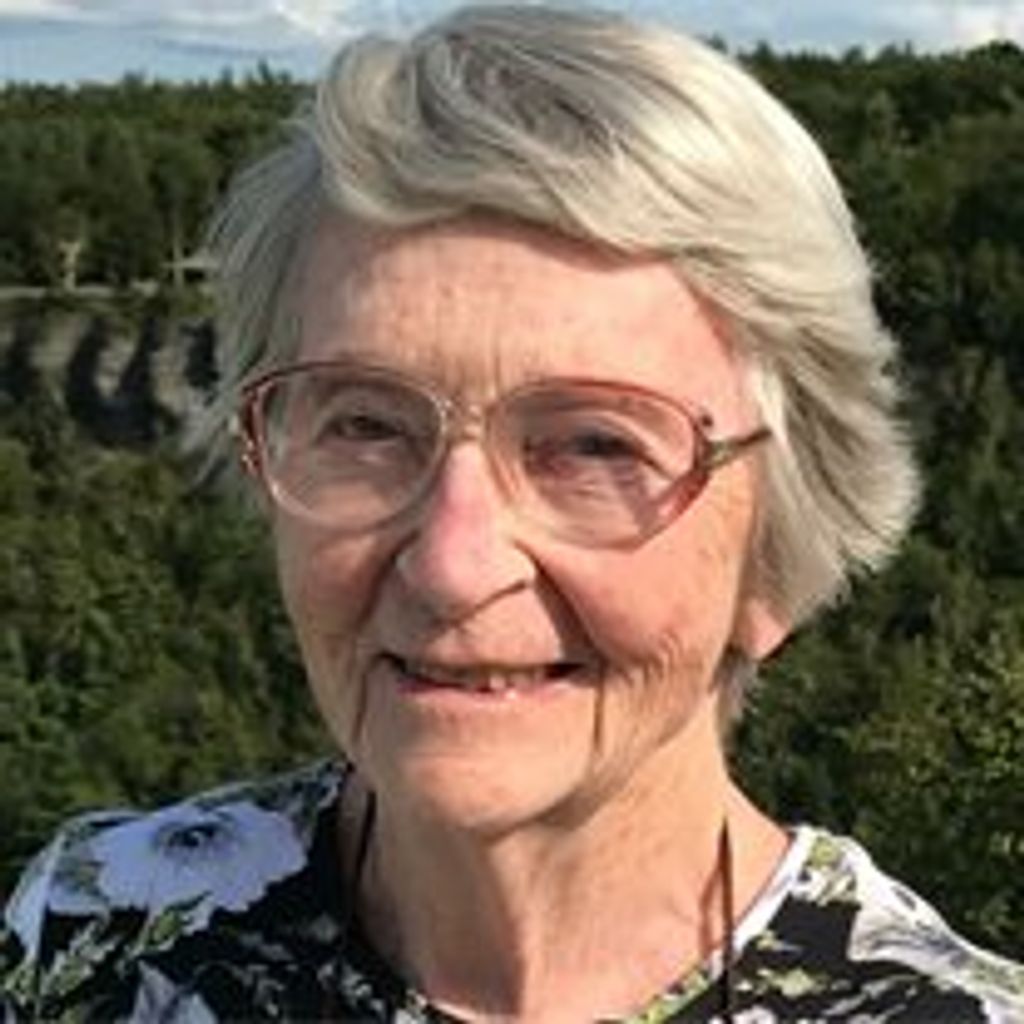 Coreen Adeline Hallenbeck
