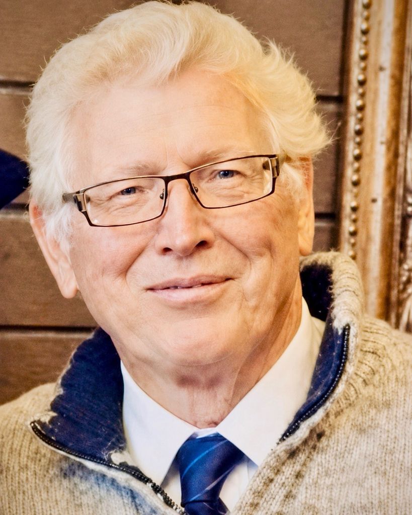 Oscar Carl Peterson Jr Profile Photo