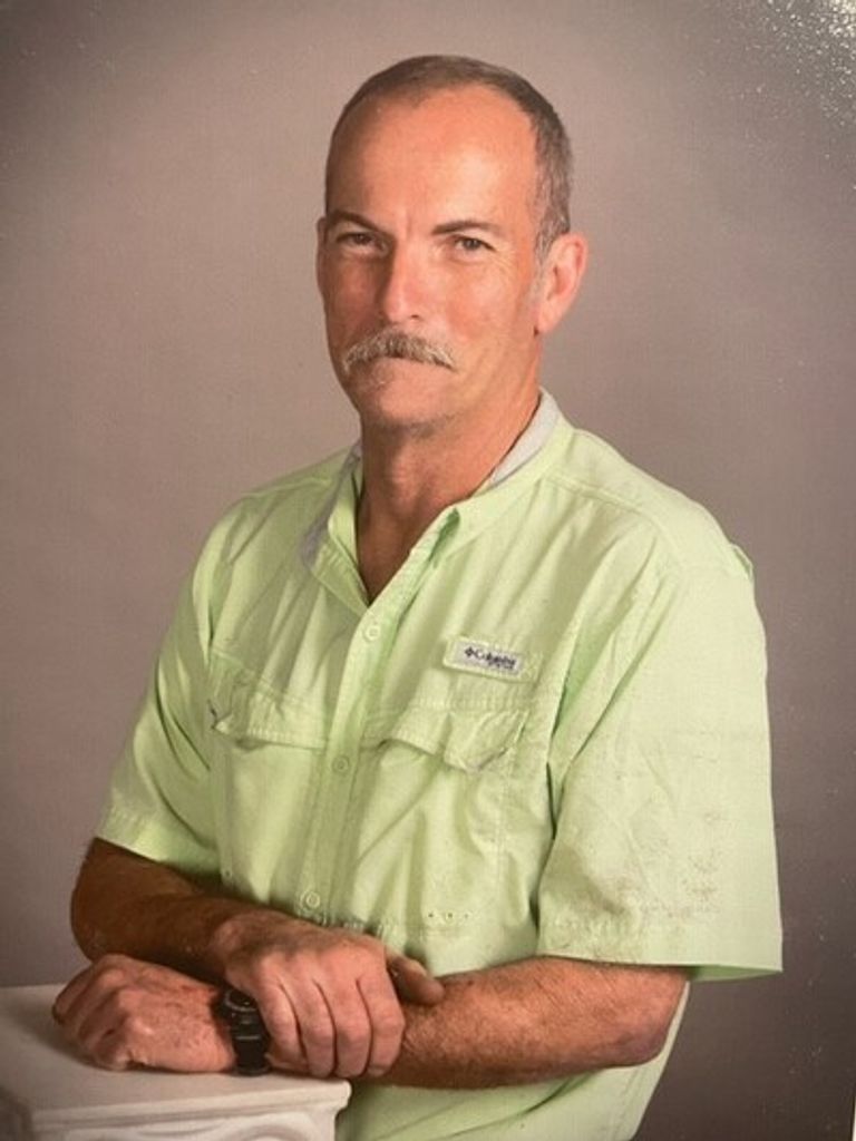 Joe Glen Lee Profile Photo