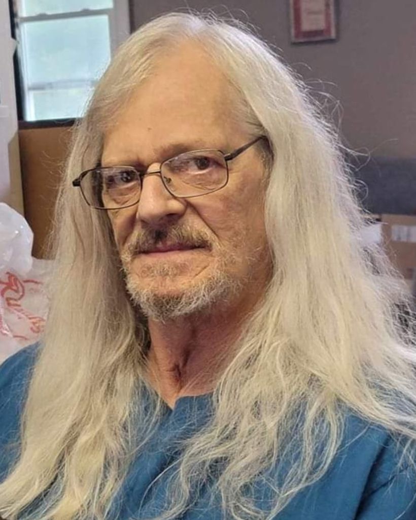 Robert Paul Wilson Profile Photo