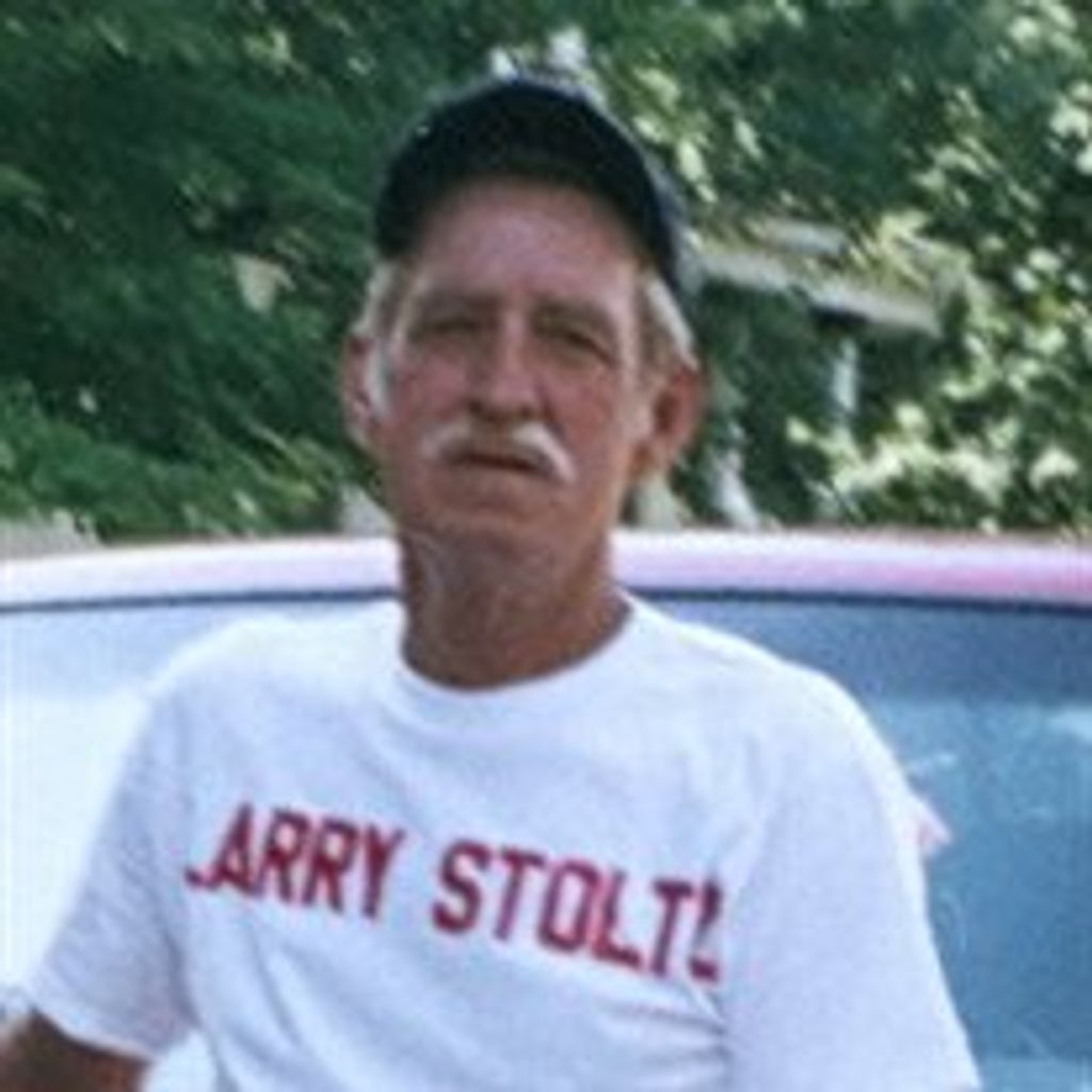 Robert  Larry Stoltz