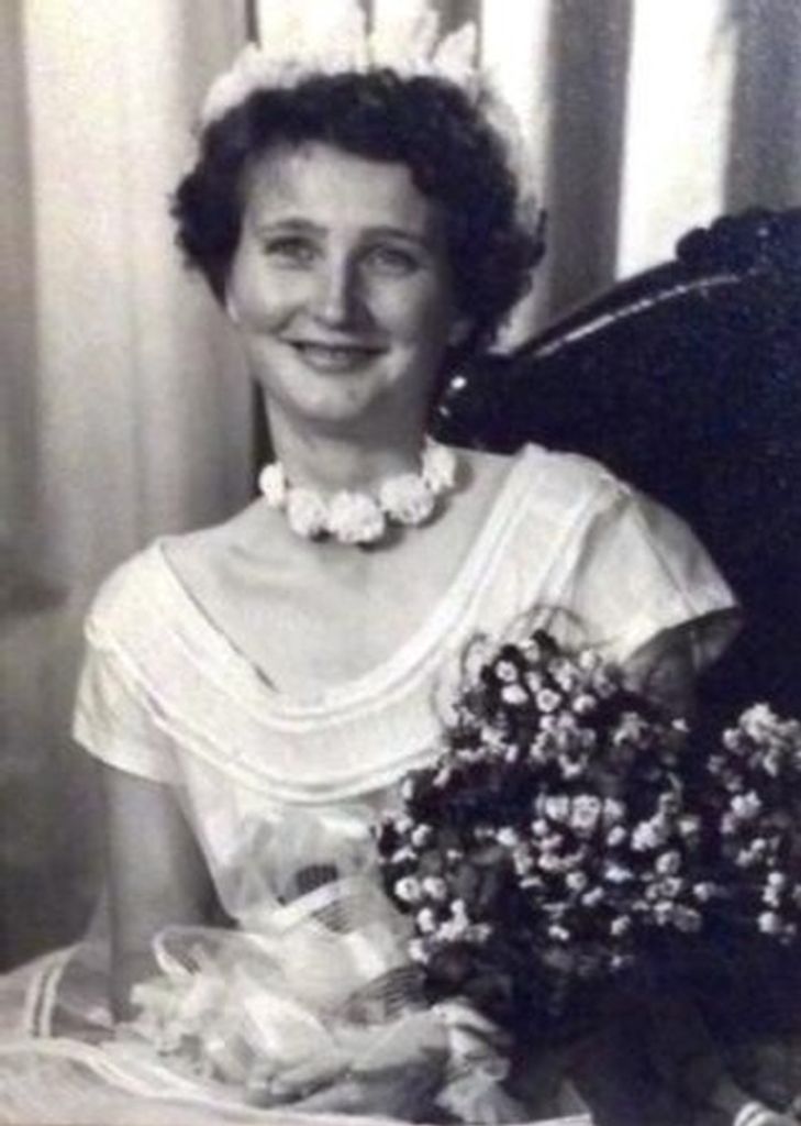 Geneva Pearl Dorey
