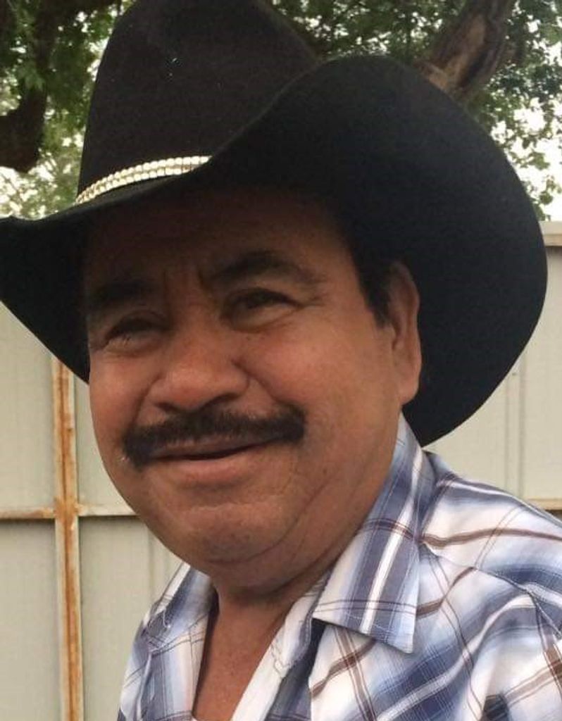 Rosendo Martinez Profile Photo