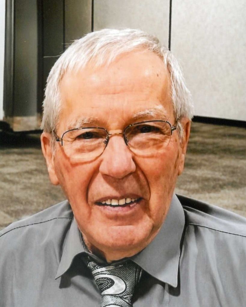 Julius "Morey" Worzalla Profile Photo