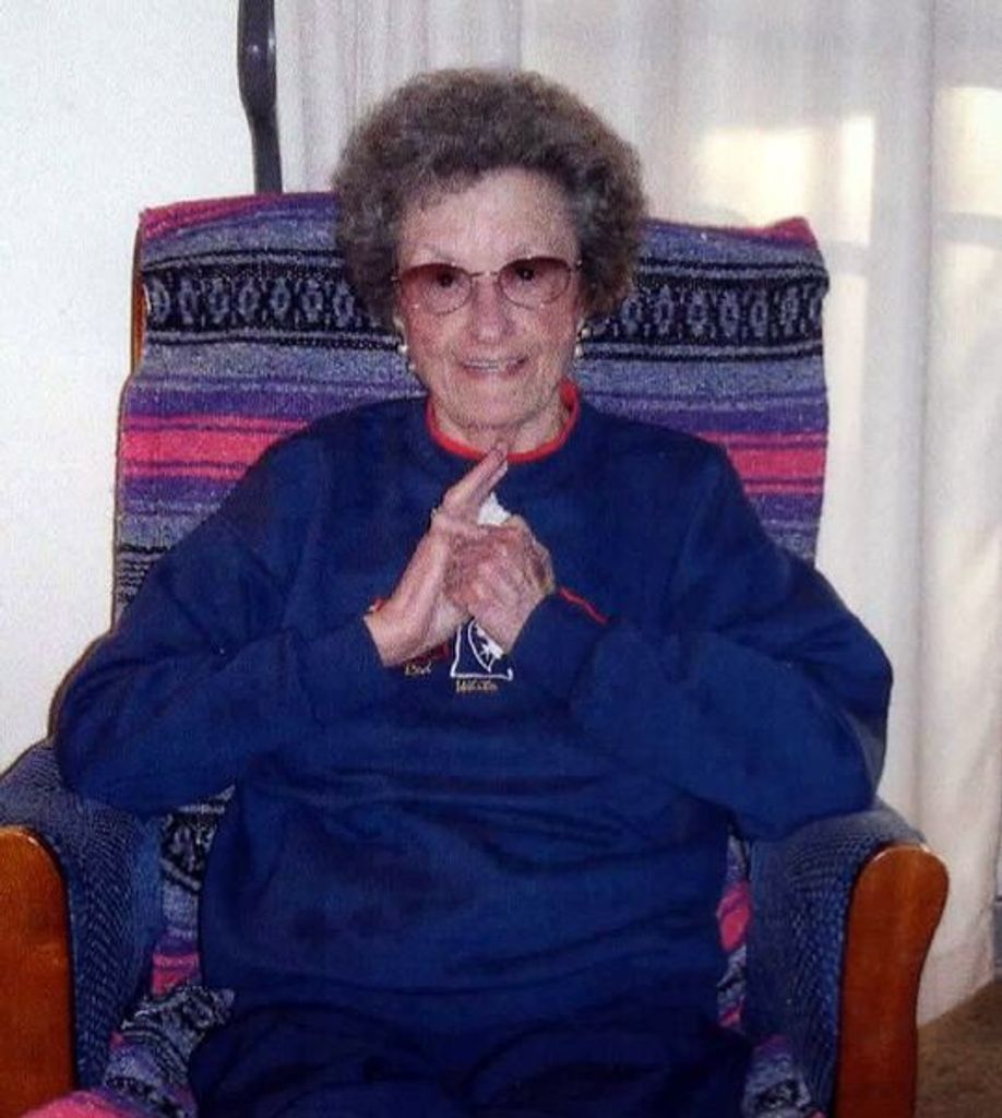 Laurel Belle (Hoover)  Traunero Profile Photo