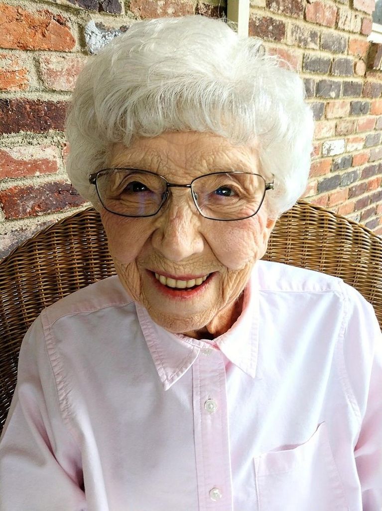 Eva Dell (McNutt) Henry Profile Photo
