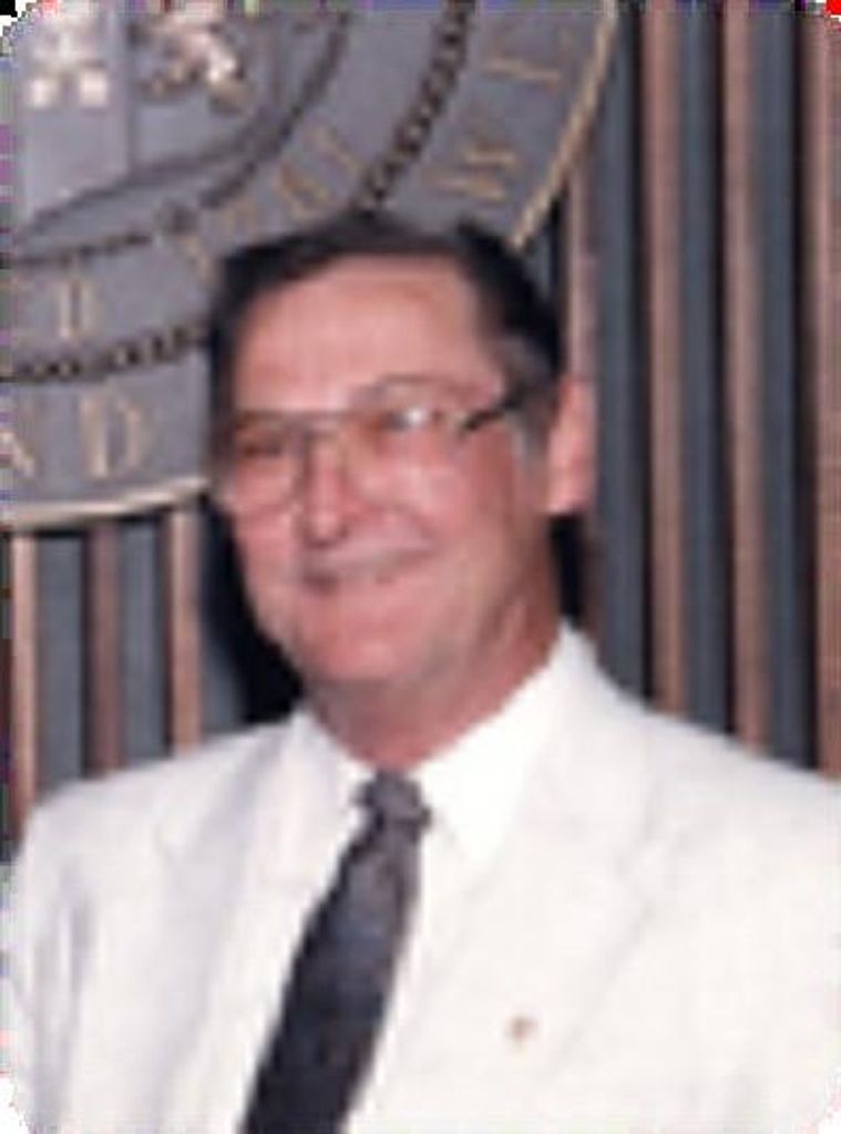 Gordon Hall Profile Photo