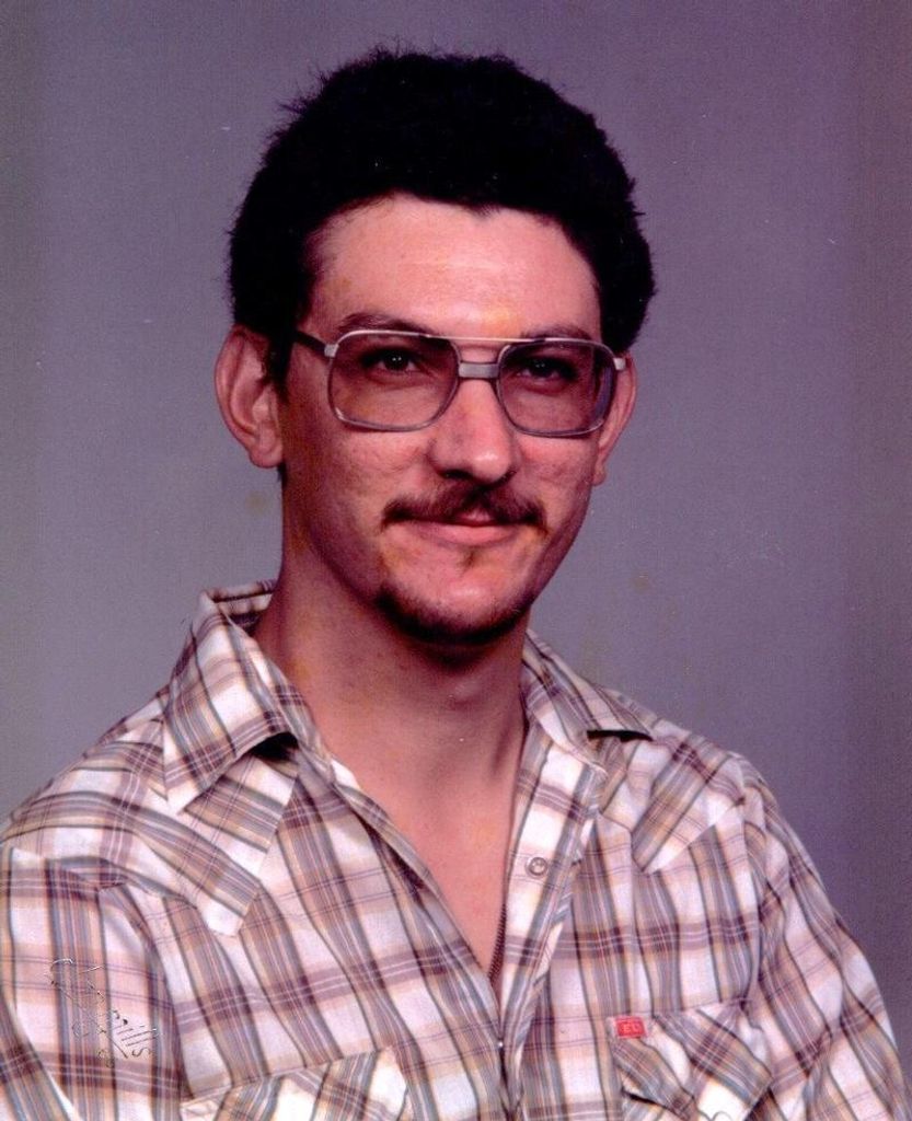 Eric Russell Profile Photo