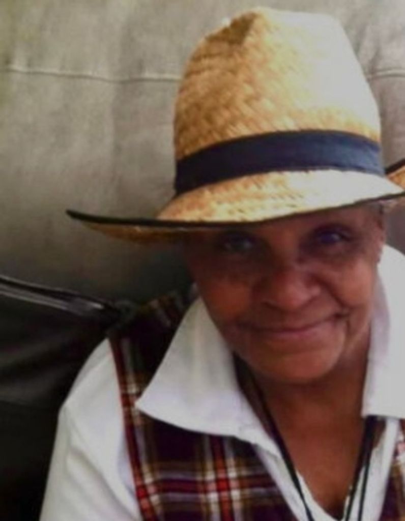Paulette Daniels
