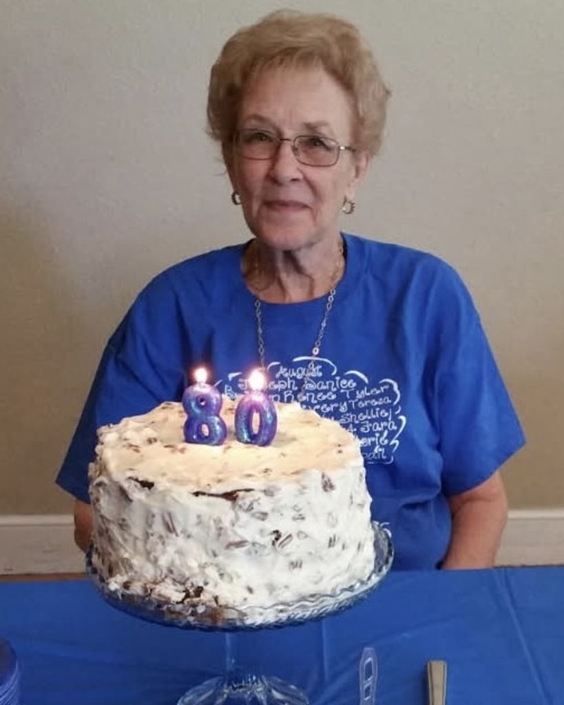 Loretta Faye Houck Profile Photo