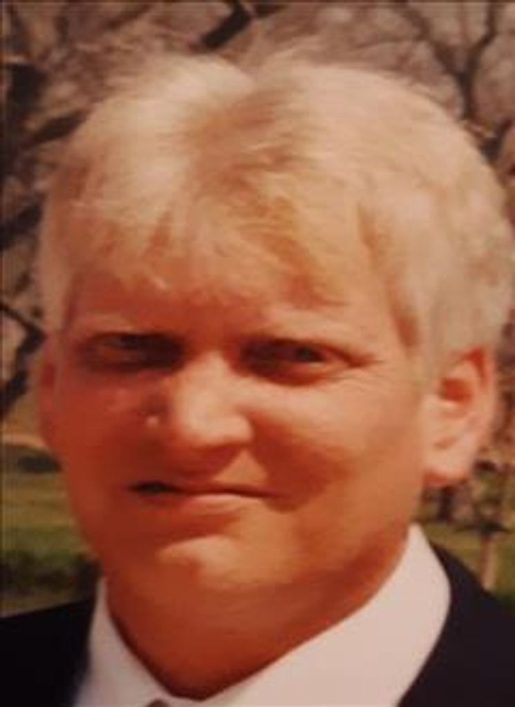 James  Richard Head