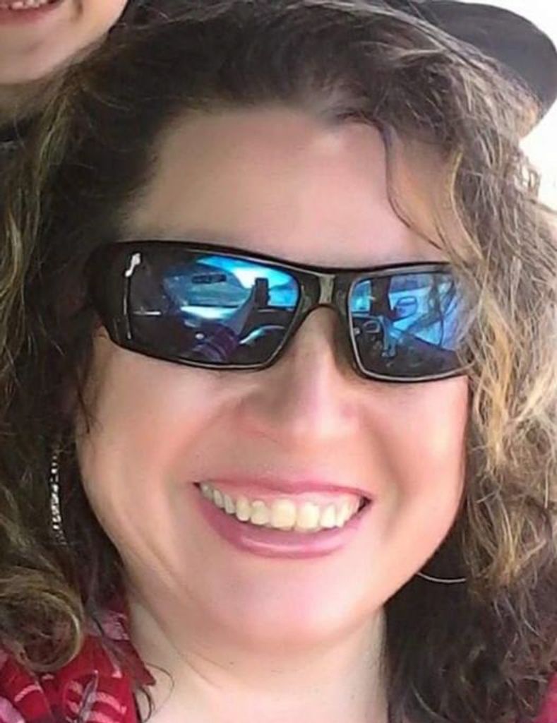 Lori Ann Lane Profile Photo