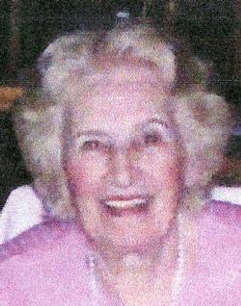 Helen Luksza Profile Photo
