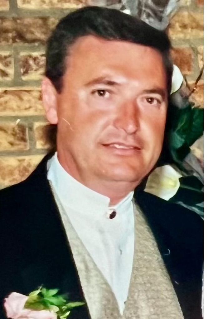 Kol Rroku Nick Elezovic Profile Photo