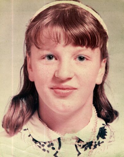 Irene Simpson photo gallery thumbnail 4 of 38