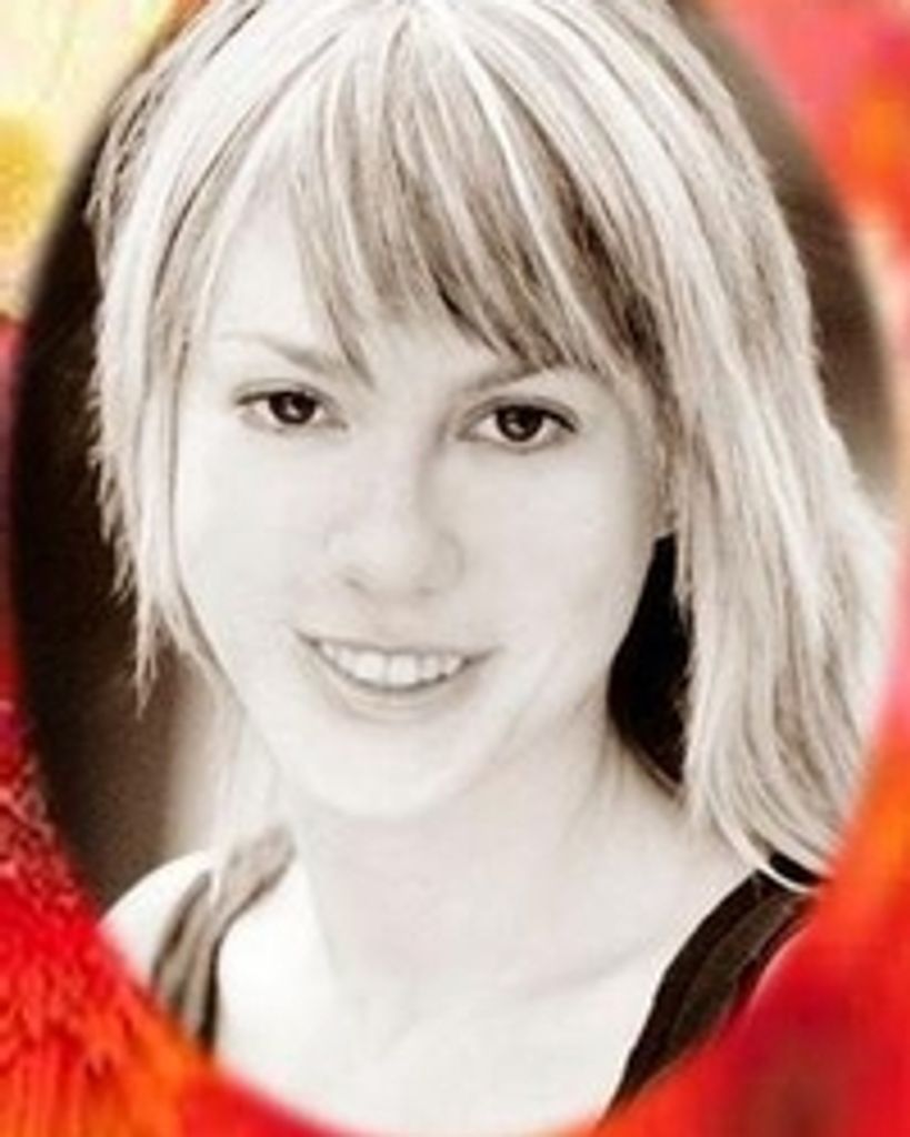 Elayne De Luis