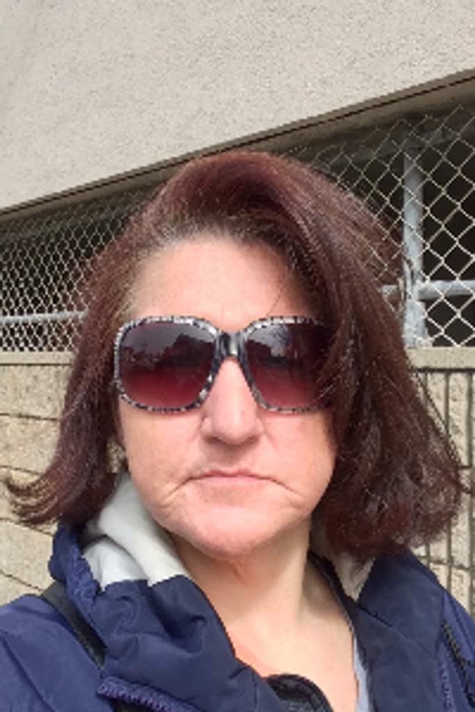 Keliann (Burton) Karabello Profile Photo