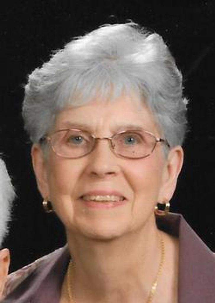 Virginia Lee Woods Profile Photo