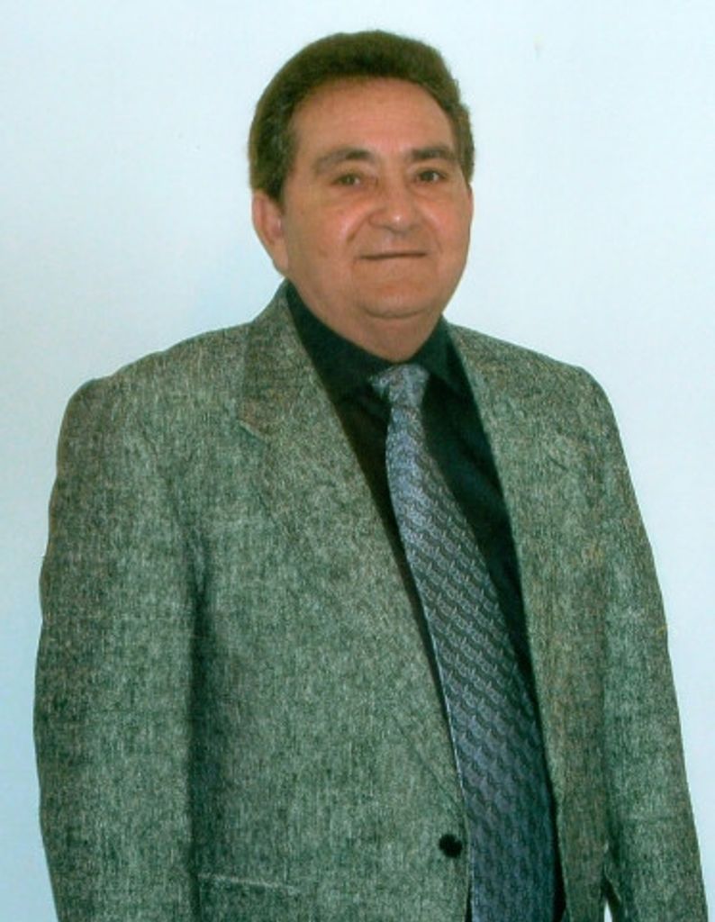 Charles "Chuck" Lennon Sesco