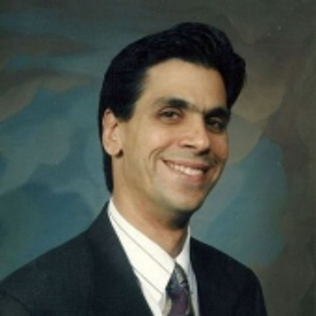 Robert M. Fernandez