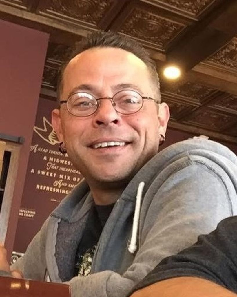 Adam Robert Parda Profile Photo