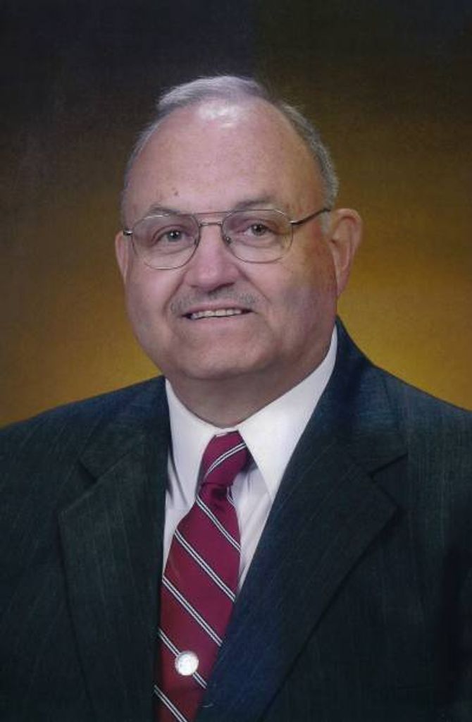 William Joseph Holt Profile Photo