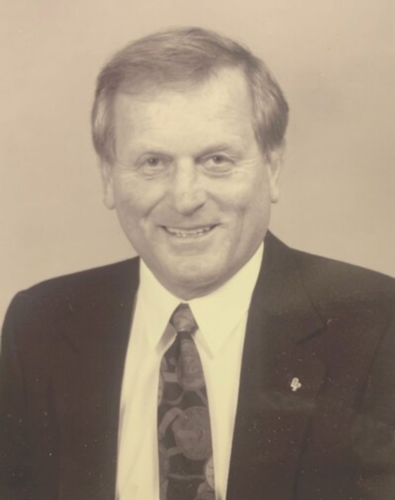 Gustaf "Gus" Dale Hendrickson Profile Photo
