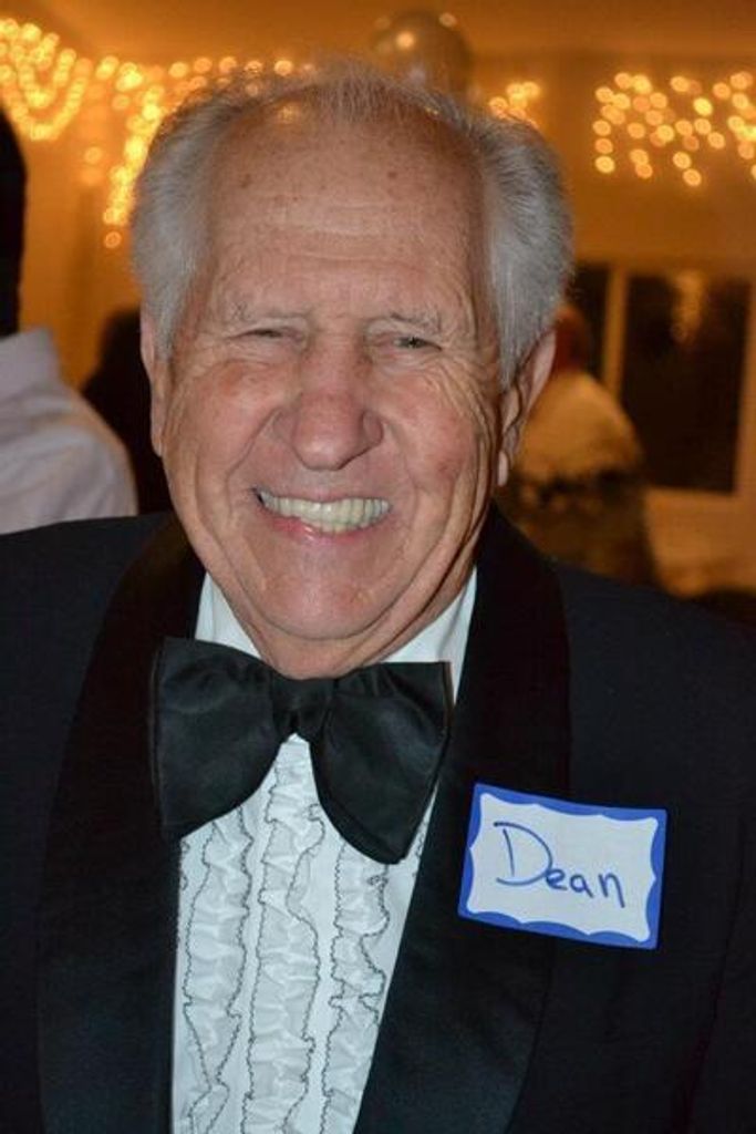 Dean R Crump Profile Photo
