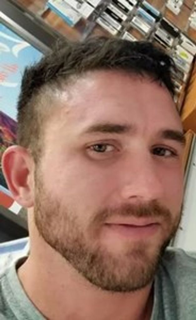 Zachary Paul Clark Profile Photo